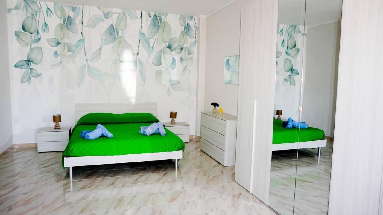 Civico 177 Appartement Avola Buitenkant foto